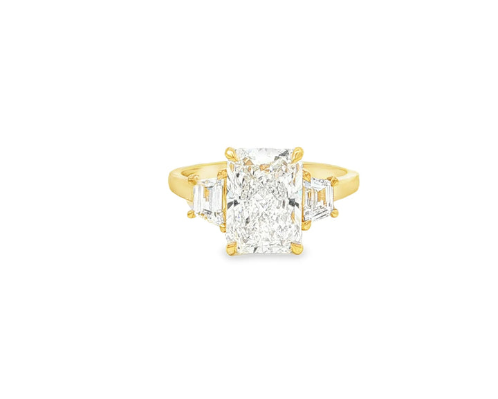 14k Gold Diamond Ring with Emerald-Cut Center Stone & Baguette Accents 3ct