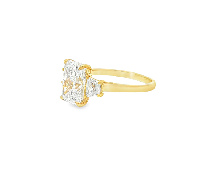 14k Gold Diamond Ring with Emerald-Cut Center Stone & Baguette Accents 3ct