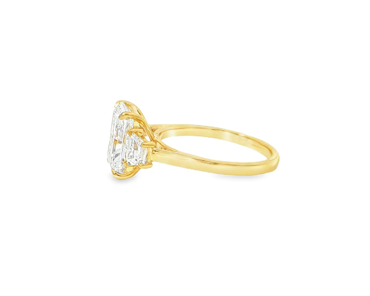 14k Gold Diamond Ring with Emerald-Cut Center Stone & Baguette Accents 3ct