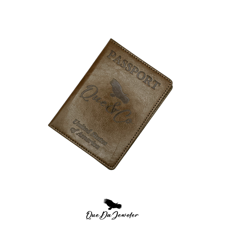 Que & Co - Leather Passport Holder