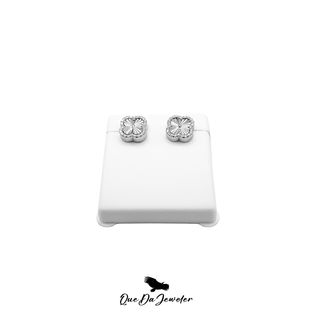 Clover Stud Earring VVS Lab Stones .925