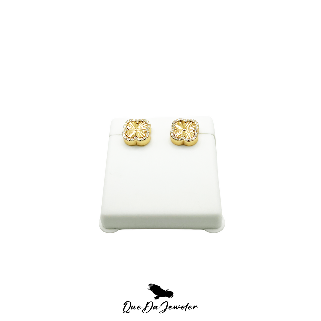 Clover Stud Earring VVS Lab Stones .925