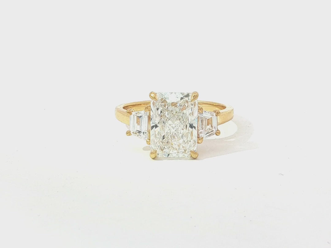 14k Gold Diamond Ring with Emerald-Cut Center Stone & Baguette Accents 3ct